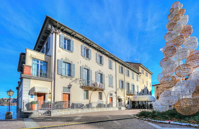 Incanto Sul Lago Pied Dans L' Eau - Foto 28