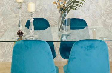 Lovely New Home - Photo 11