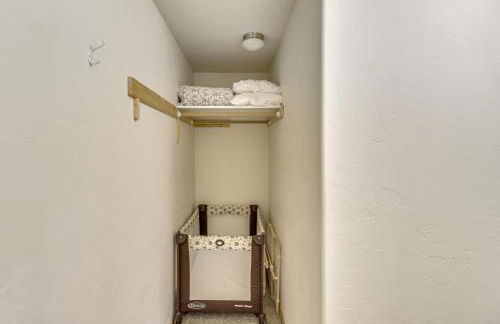 Scenic Forest Lodge Outside Glacier National Park! - Foto 15