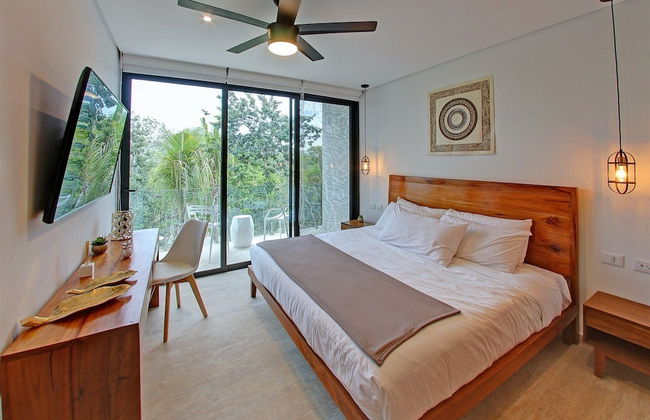 Loveboat Penthouse Studio With Private Splash Pool – PENTHOUSE 5 B – By Salt-Kisses - Photo 1