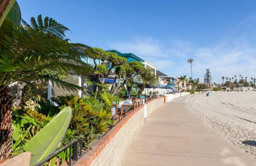 Bayfront 1-BR with Stunning View Steps to the Sand - Foto 21