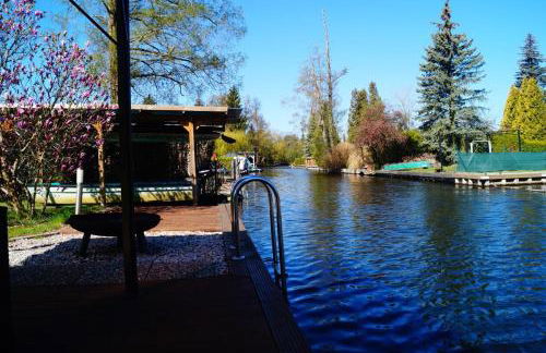 Ferienhäuschen direkt am Wasser inklusive 2 Boote - Foto 4