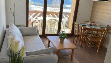 Appart T2 Cosy vue panoramique Lac & Montagnes - Foto 1