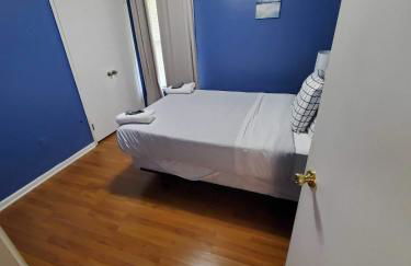 Large Fenced Yard near Midtown- Shamrock Stay - Foto 69