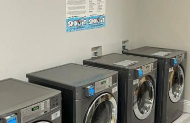 King Bed Theme Park Hotel Free Shuttle Included - Foto 28