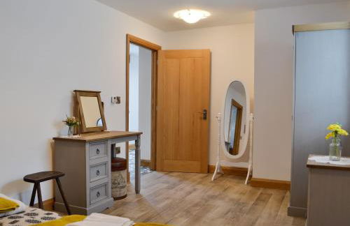 Sgubor Llwyndu - Foto 16