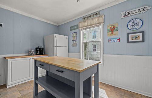 The Great Escape - renovated in-town charm! - Foto 14