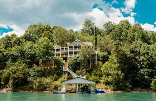 Waterfront Retreat with Dock, Pool and Jet Skis - Foto 39