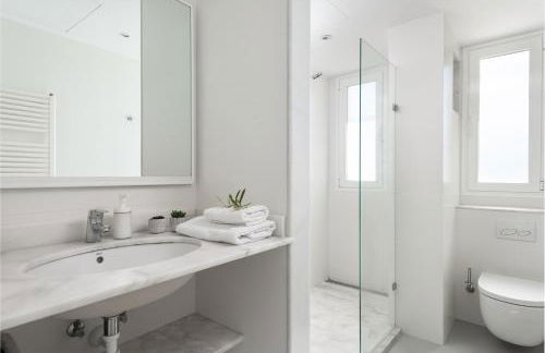 STUNNING VILLA MARIANELLA, CASA GRIS, POOL, BBQ, AC, FREE WiFi - Foto 36