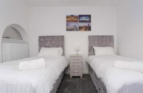 Live in Leeds Nazarene Apartments - Photo 50