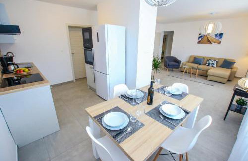 Family Beach Apartments - Photo 9