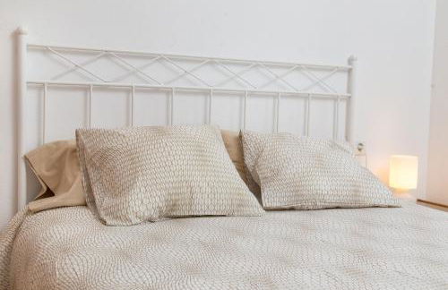 New & Sunny Apartment - Foto 15