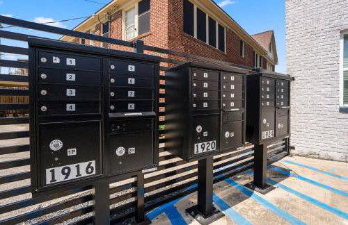 Trendy Studio With Private Parking Near Tx Med Ctr - Foto 1