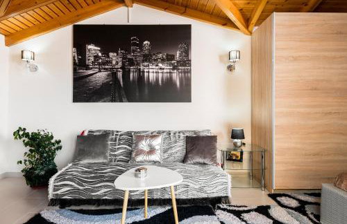 Nest Apartment - Photo 9