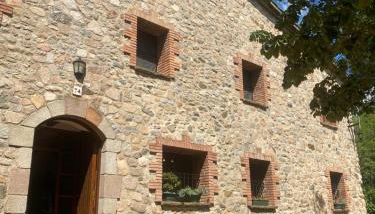 Masía Can Janet alojamiento rural con piscina privada en plena naturaleza - Foto 2