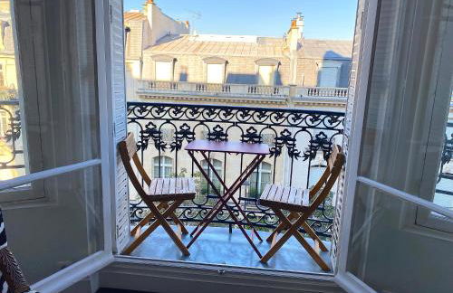 Outstanding 2 bedrooms with a terrific Eiffel Tower view - Foto 15