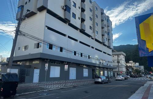 Arthi - Lindo Apto Central com Garagem - Foto 3