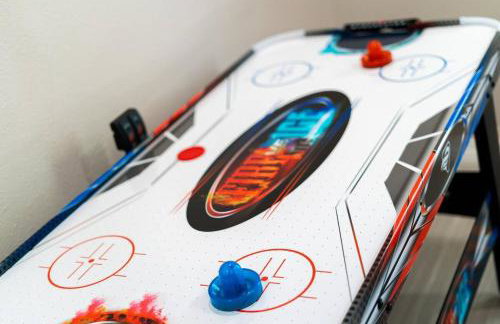 The Corniest Property in Texas ♥ 4 BR ♥ 1/4 Acre ♥ - Foto 49