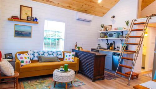 Lincolville's First Schoolhouse! - Photo 4