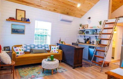 Lincolville's First Schoolhouse! - Photo 4