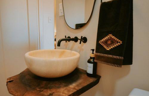 Grandma's Old Town Adobe House! Private Hot Tub-Close to Old Town-Pet Friendly-No Pet Fee! - Foto 43