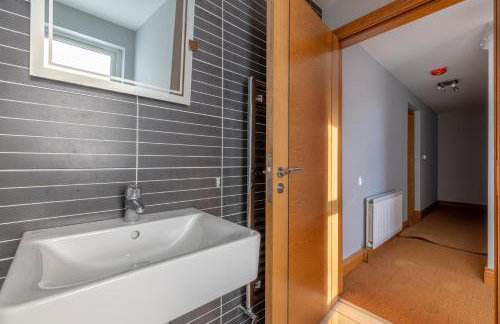 4BR House By Travel Lets Self Catering Accommodation Ballygowan With Near Belfast - Foto 44