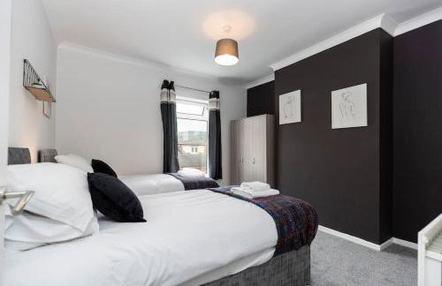 The Normanby! - Photo 30