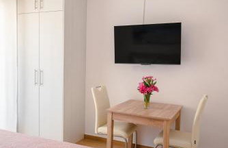 Apartmani Natalija 4 Stars - Photo 23