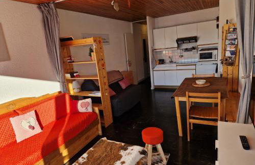 Résidence LES CHAMOIS - aux pieds des pistes de Chamrousse - Foto 22