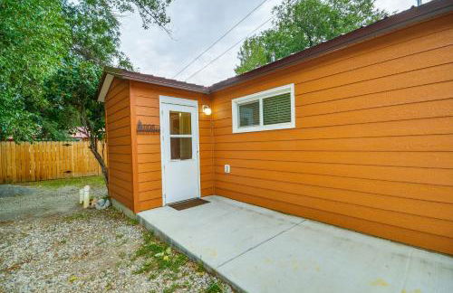 Quaint Cody Cottage with Grill Walk to Downtown! - Foto 21