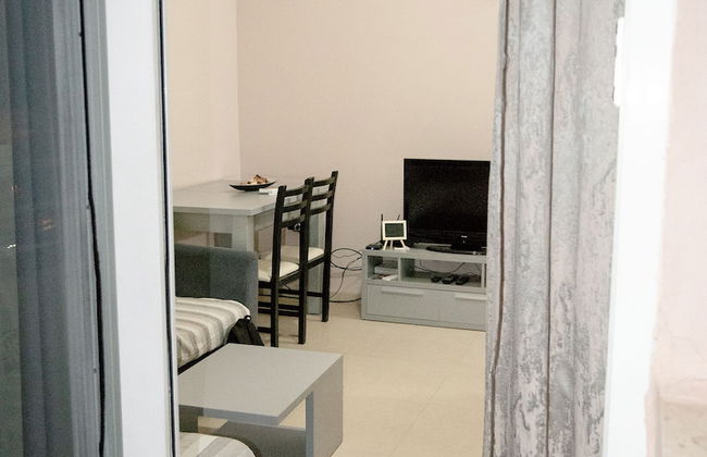 Lovely 1- Bedroom Apartm, Huge Balcony, Lovely View - Foto 1