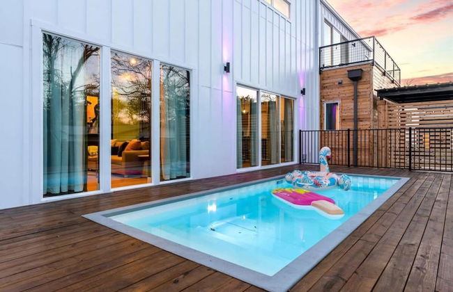 Chic 4BR Pool House - Steps to South 1st Street - Foto 15