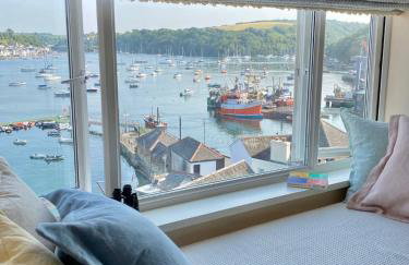 Enchanting Harbourside Cottage with Panoramic Views - Foto 18