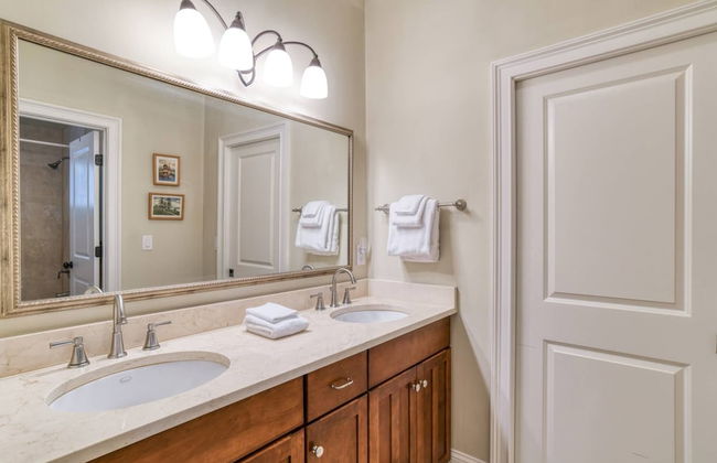 The Dolphins of Salt Run - Foto 38