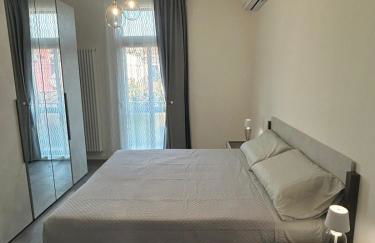 De Mio's Apartment - Photo 5