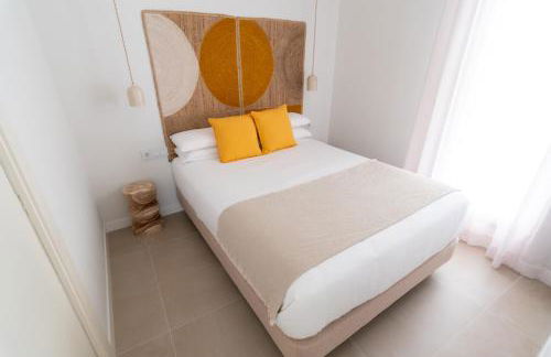 Slow Home Apartments - Photo 19