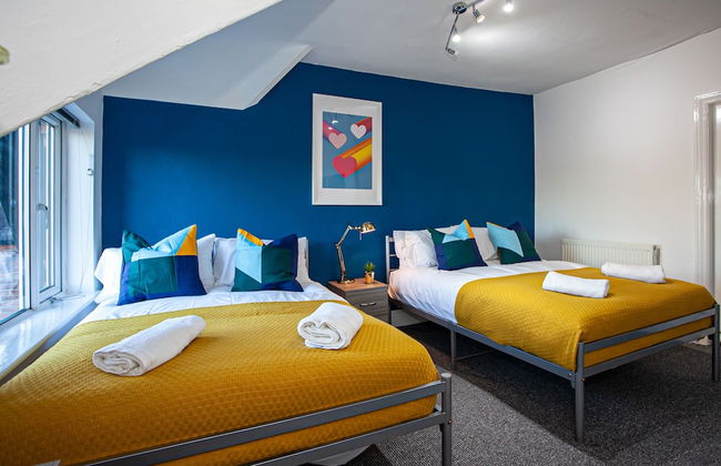 The Manchester Pad - Sleeps 12 - Foto 5