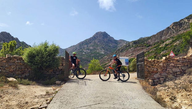 Tour en bicicleta eléctrica por las piscinas naturales del río Pitrisconi - Foto 5