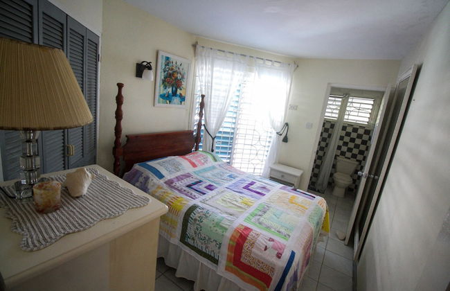 Yellow Canary Beach Villa - Photo 12