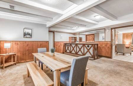 Minutes from the Airport - Wonderful Warrington - Photo 51