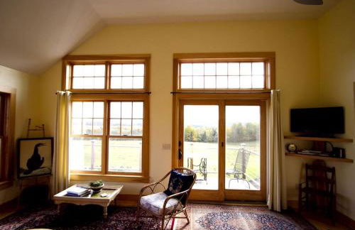 Idyllic Cottage Rental near Mount Mansfield State Forest, Vermont - Photo 6