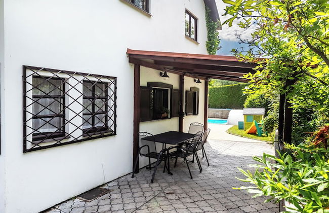 Cottage with pool playground and privacy - Foto 2