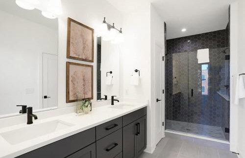 Luxury Downtown-Chatham Arch BoHo-style Townhome-Family Friendly - Foto 4