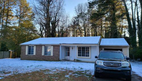 Tiny Cute Home 9 miles from Stone Mountain Park - Foto 4