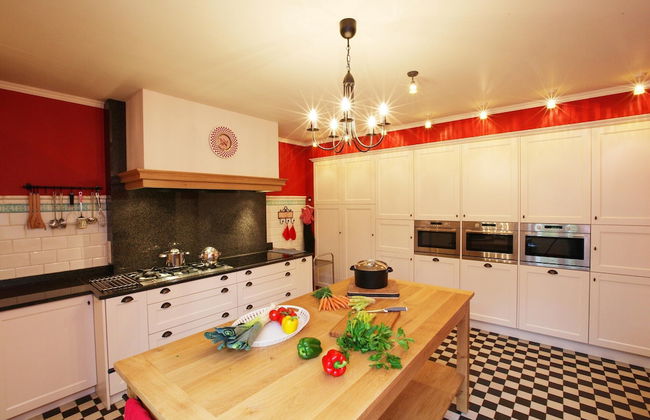 Group Villa With Pool & Sauna - Foto 12