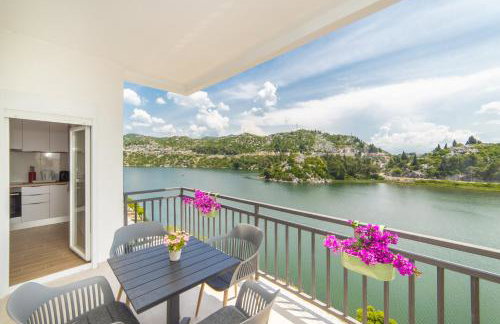 Lakeview Apartments - Foto 1