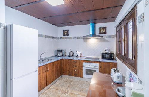 Cubo's Casa Rural Cortijillo Las Barrancas Family - Photo 25