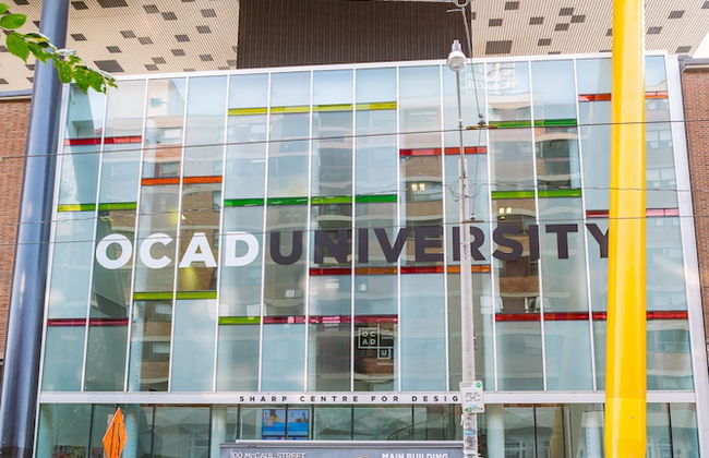 Bright Sub-Penthouse on Bay St - Photo 23