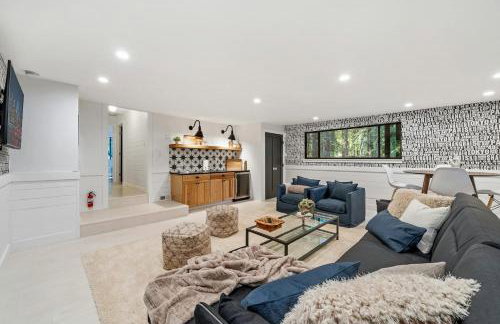 Relaxing Home Among The Redwoods - Dog-Friendly - Photo 32