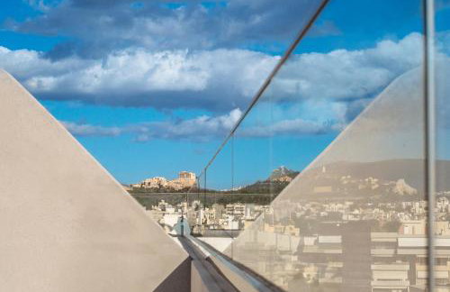 Elite Penthouse with Heated Pool and SkylineView - Foto 17